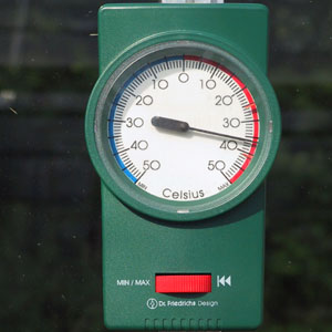 https://vitavia.co.uk/wp-content/uploads/2022/10/Thermometer-Max-Min.jpg